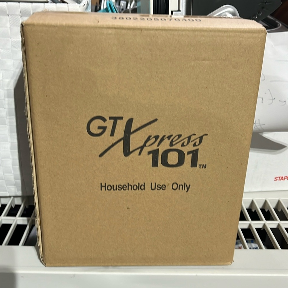 Gt Express 101 Indoor Omlet Desert Maker new